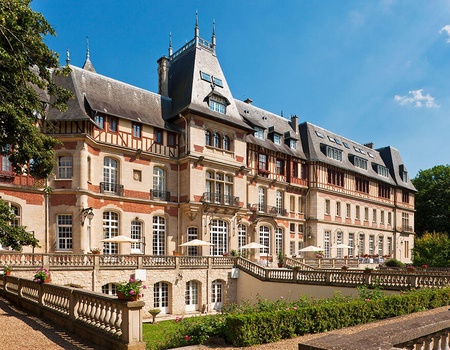 Château Jeanne & The Forest – Château de Montvillargenne - Chantilly, Ile de France - Image 1