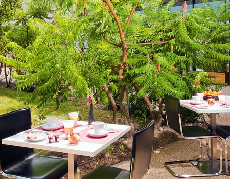 Séjour avec entrées au Zoo de Thoiry et piscine - 3* - 5