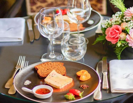 Escapade royale et détente dans un château près de Bordeaux avec dîner - 1