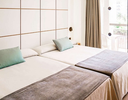 Ohtels Belvedere - Séjour en famille à Salou avec demi-pension et accès au spa - 3*