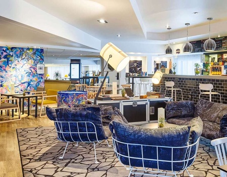 Séjour moderne et épurée avec croisière sur la Seine à Rueil-Malmaison - 4* - 2