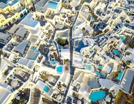 Combine Cyclades quatre îles : Santorin, Naxos, Syros & Mykonos 3* et 4* - 3