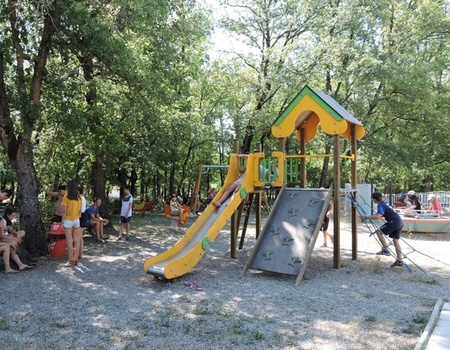 Camping Les Bonnets, 3* - 5