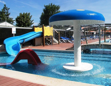 Camping Aux Coeurs Vendeens, 4* - 5