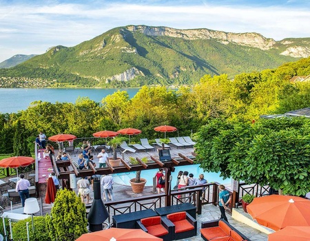 Panorama exceptionnel au bord du lac d'Annecy - 4* - 1