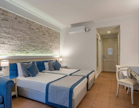 Club Coralia Champion Holiday Village 5* - 5