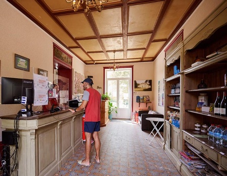 Camping Le Petit Trianon, 4* - 5