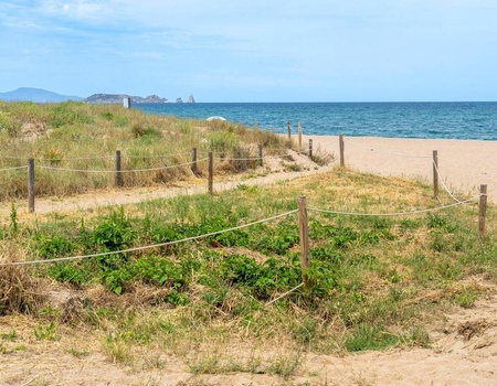 Camping Neptuno, 3* - 5