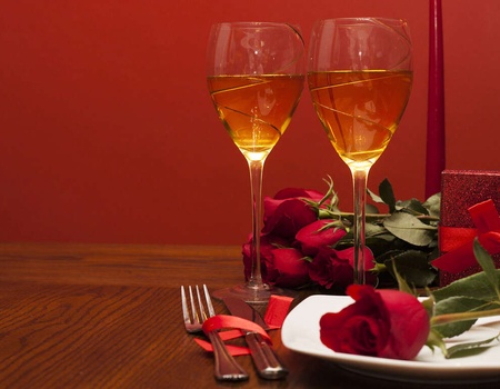 Escapade romantique : dîner aux chandelles, accès au spa et cava à Barcelone - 4* - 1