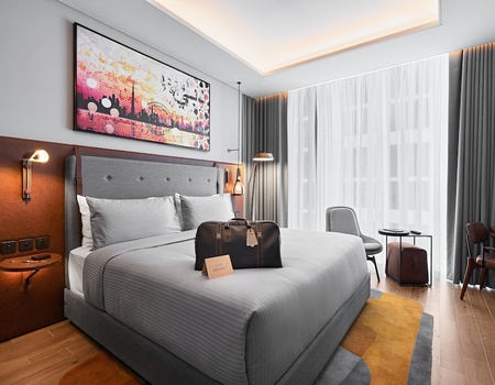 Revier Hotel Dubai - 4