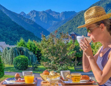 Séjour de montagne avec piscine en famille en Haute-Garonne - 3* - Pyrénées, France - Image 3