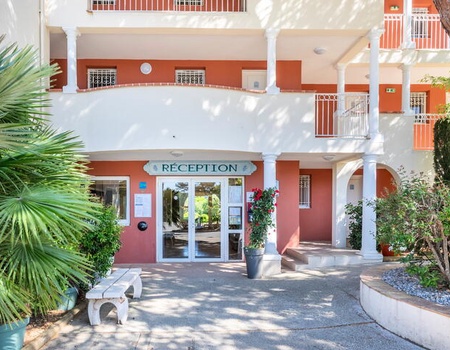 Résidence Pierre & Vacances Le Hameau de la Pinède 3* - Hyères, Côte d'Azur - Image 4