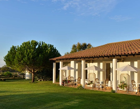 Détente avec séance de bains à remous privé aux Saintes-Marie-de-la-Mer - 3* - 5