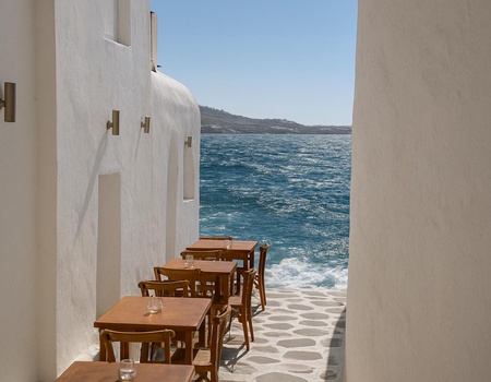 Combine Cyclades quatre îles : Santorin, Naxos, Syros & Mykonos 3* et 4* - 2