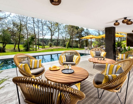 Chambre avec vue sur un grand terrain de golf et Vermouth - 4*