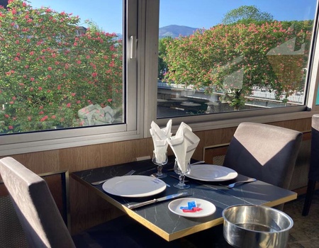 Venez découvrir Lourdes en famille et profitez d'un dîner! - 3* - 1