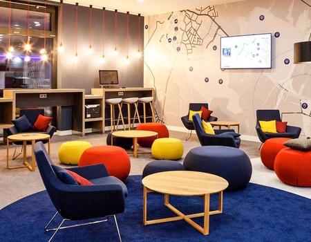 Holiday Inn Express Ringsheim - Expérience familiale inoubliable à Europa Park (billet 1 jour) -3* - 4