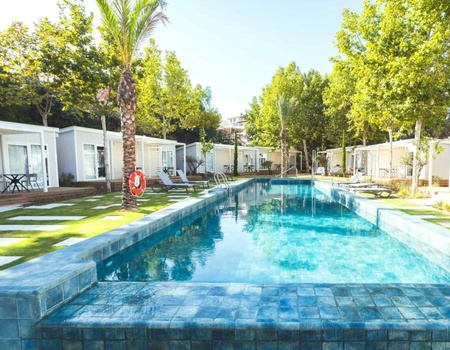 Costa del Sol Glamping Village, 4* - 2