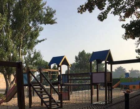Camping des Hautes Grées, 3* - 4