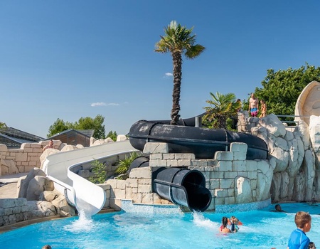 Camping Le Château, 5* - 5