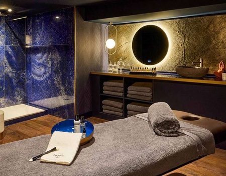 Séjour détente avec modelage et spa en chambre château à Chantilly - 4*