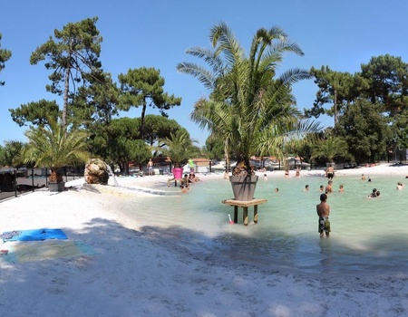 Camping Les Pins d'Oléron, 4*