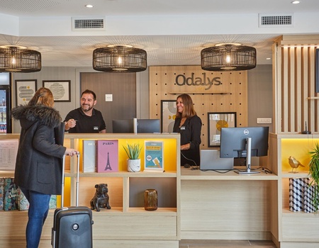 Appart'hôtel Signature Odalys City Nîmes Arènes Palais des Congrès - 5