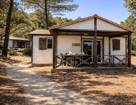 Camping Le Parc des Chênes, 3* - 5