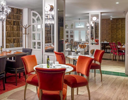 Escapade romantique avec du cava dans la chambre a Barcelone - 4* - 2