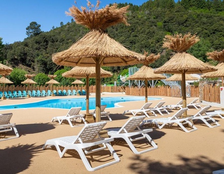 Camping du Château de l'Hom, 4* - Saumane, Sud Est - Image 3