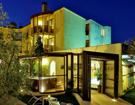 Week-end détente à deux en chambre supérieure avec terrasse à Sarlat - 4* - 1