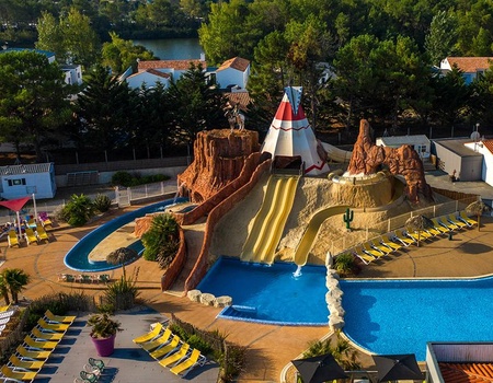 Camping Les Genêts, 5* - 5