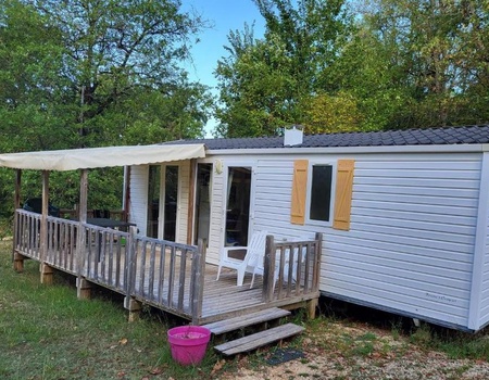 Camping des Bastides, 4* - 5