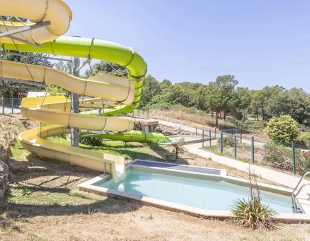 Flower Camping Les Cadenières, 4* - 5