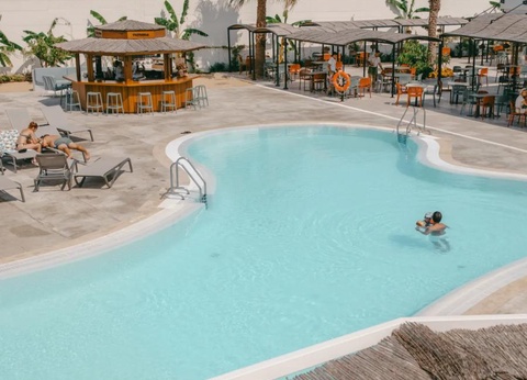 Costa del Sol Glamping Village, 4* - 6