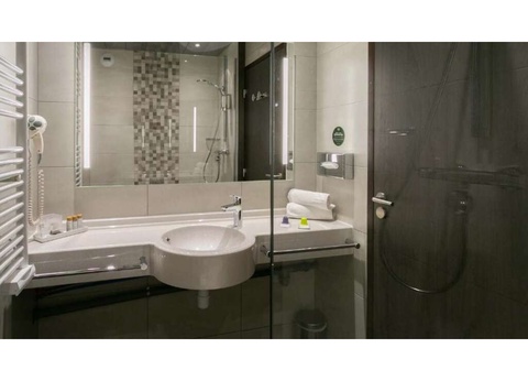 Partez pour une escapade sensation en famille à Europa-Park ! (1 heure du parc) - 4* - 7