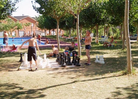 Camping Bungalowpark Isabena - 13