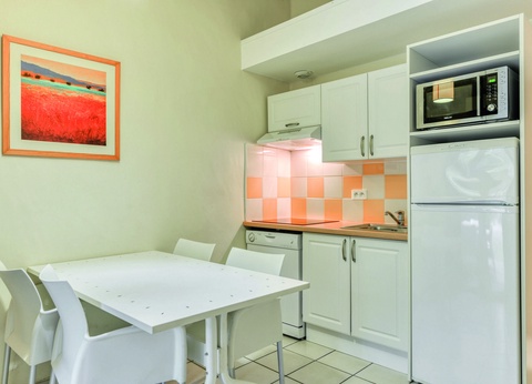 SOWELL RESIDENCES Les Lauriers Roses 3* - 16