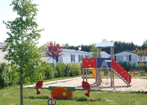 Camping Le Walric, 4* - 10