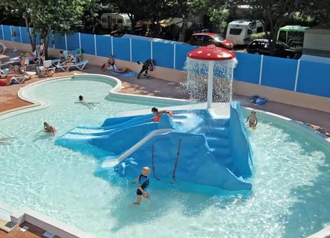 Camping Paradis du Viaduc, 4* - 2