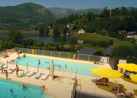 Camping du Lac, 4* - 75