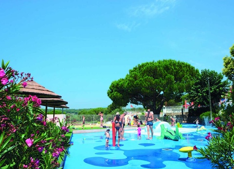 Camping Montana Parc - Gassin 4* - 3