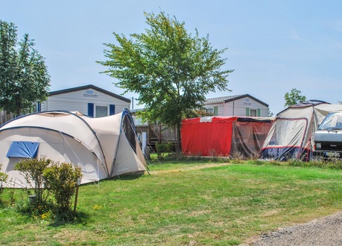 Camping La Riviera, 4* - 176