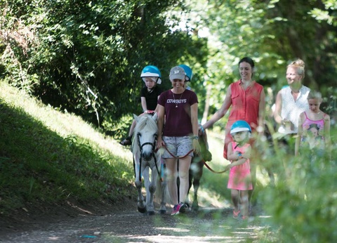 Camping Les Gorges Du Chambon - Ciela Village, 4* - 57