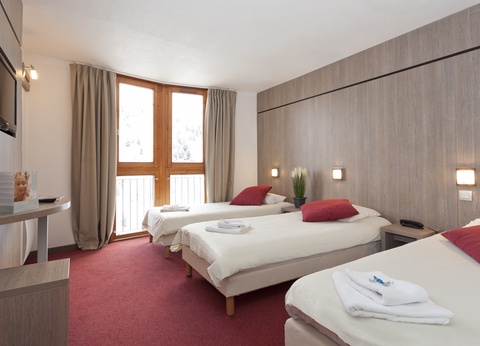 Hôtel Club MMV Les Mélèzes Village Vacances 4* - 8