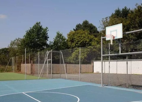 Camping L'Escapade, 4* - 8