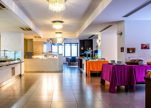 Hôtel Lagomandra Beach Hotel & Suites 4* - 5