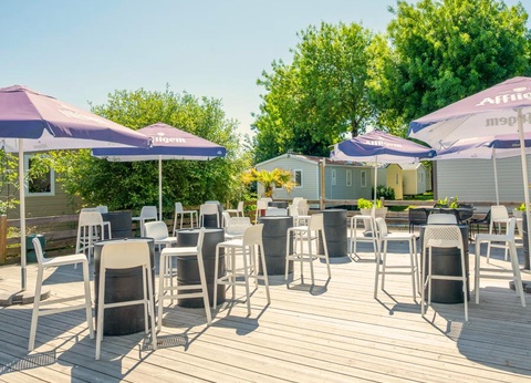 Camping Le Nid d'Eté, 4* - 35