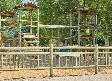 Camping Domaine du Cros d'Auzon, 4* - 10