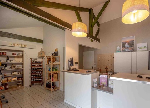 Camping Les Cigales 3* - 59